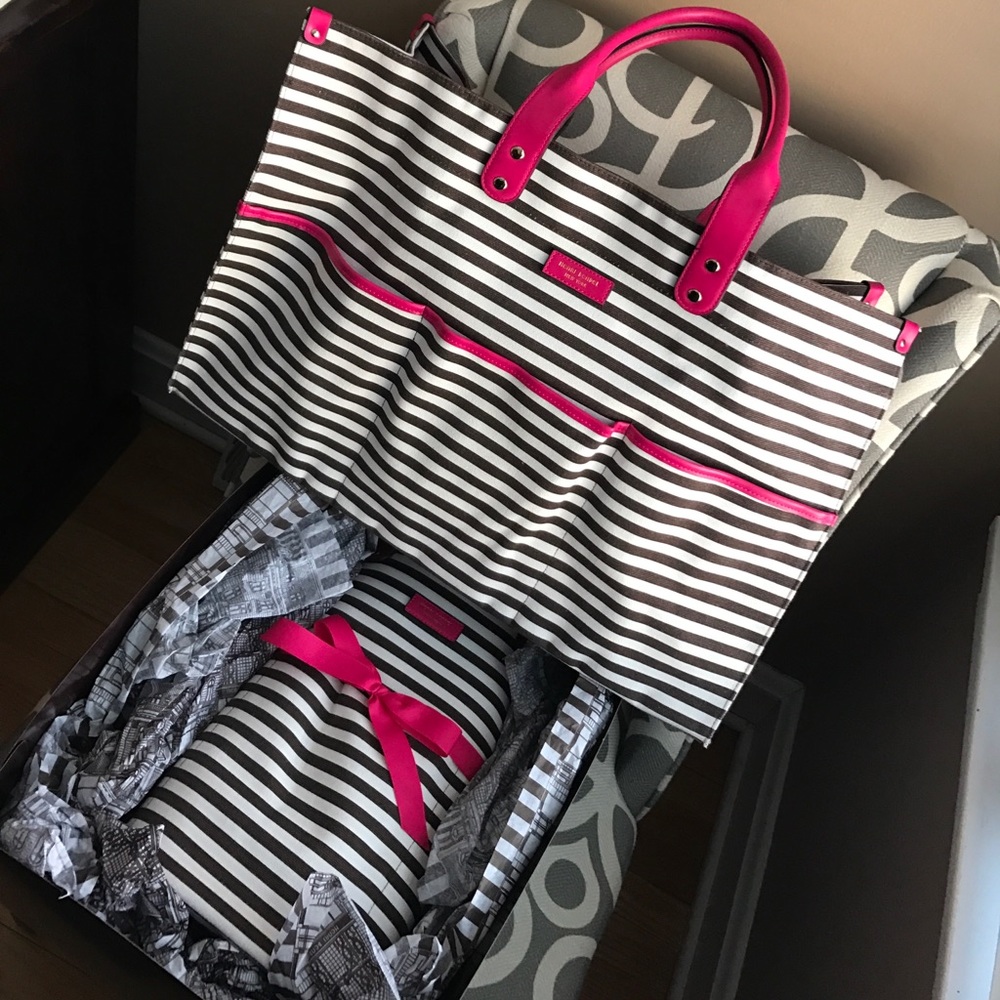 2 Henri Bendel brand new travel totes